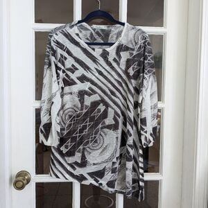 Women's XL Black White Embellished Printed Shimmer Top Shirt